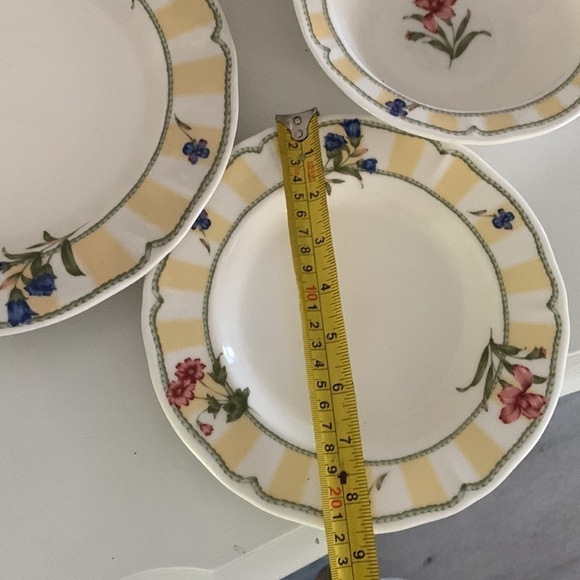 Homecraft by Noritake Ireland 9212 Summer Estate 1 set of 4, mug & plates‎ - Picture 6 of 14